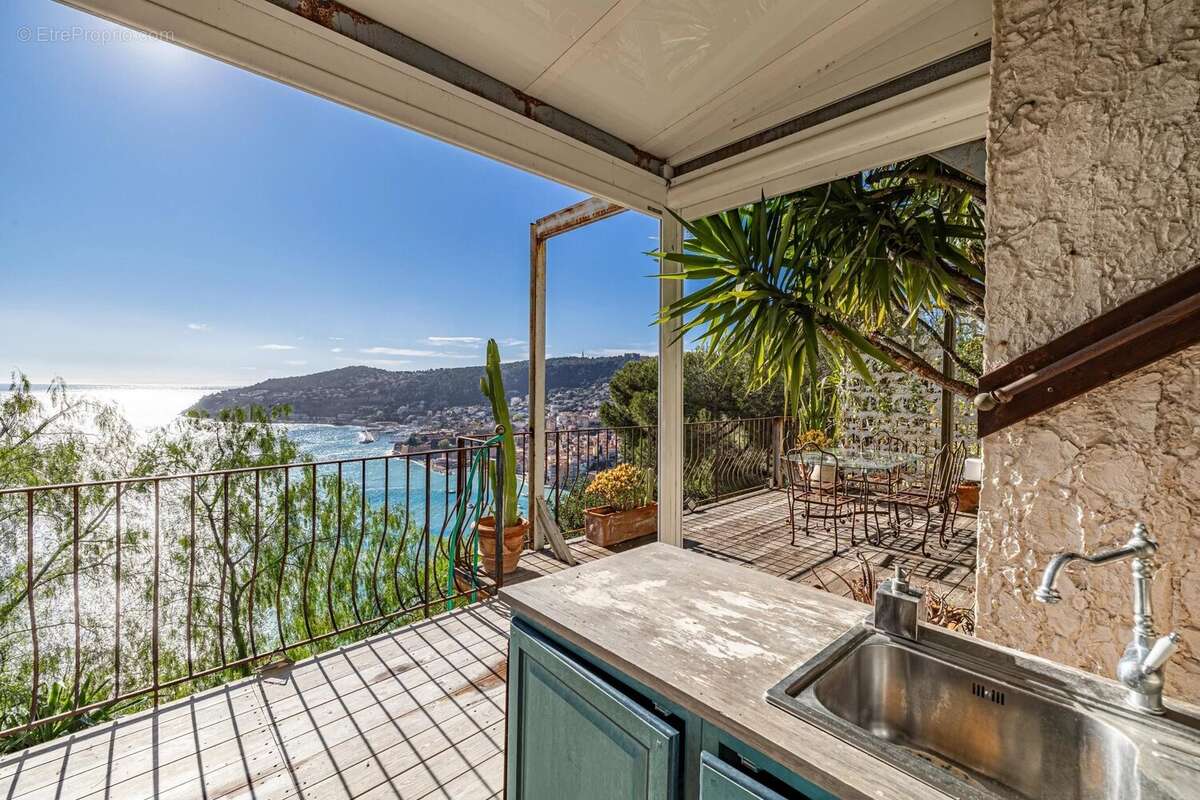 Appartement à VILLEFRANCHE-SUR-MER