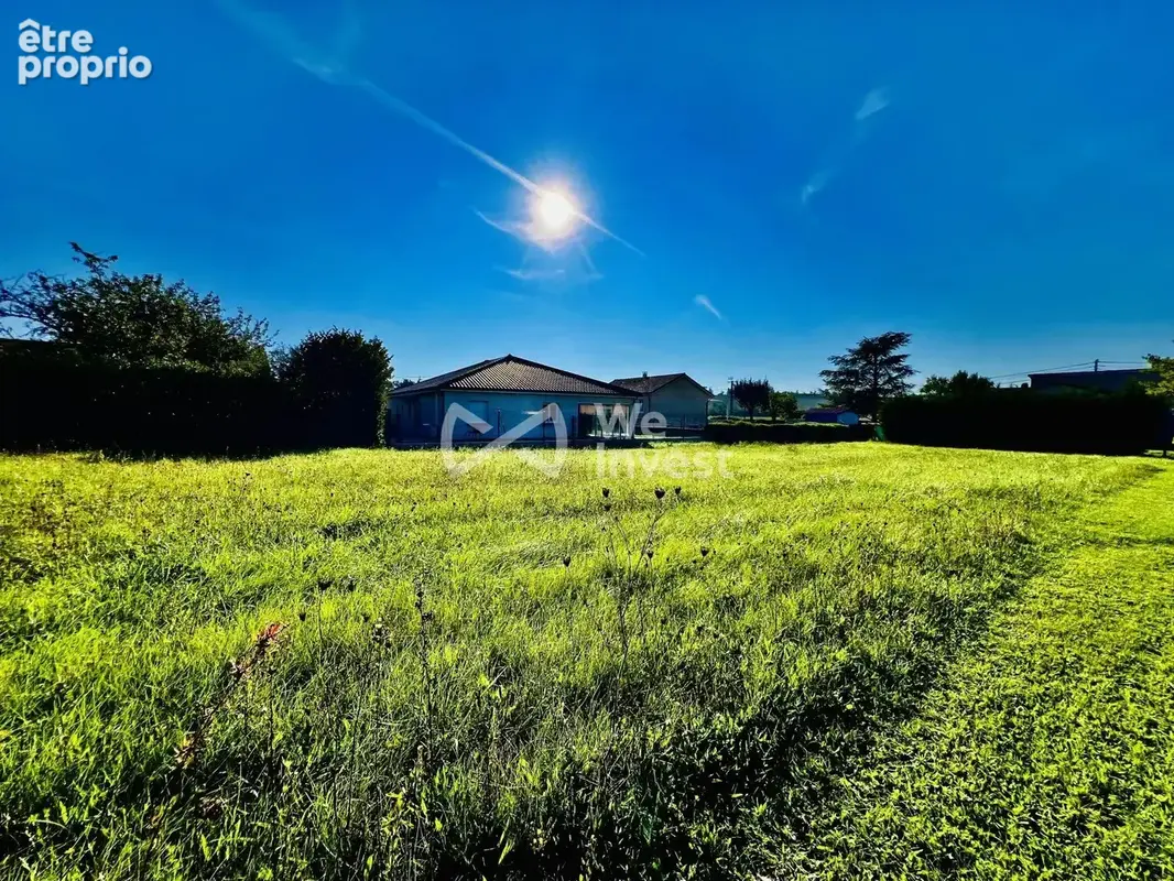 Terrain 949 m² à Saint-Bonnet-Pres-Riom  - photo 3