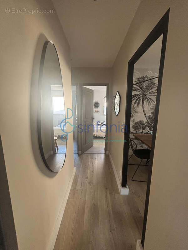 Maison à GALLARGUES-LE-MONTUEUX