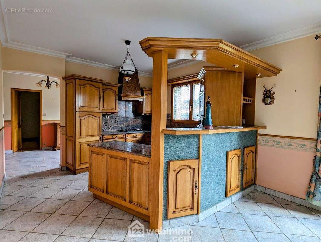Maison à CALLAC