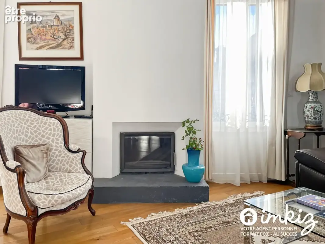 Belle maison en pierre, garage + piscine intérieur - photo 4