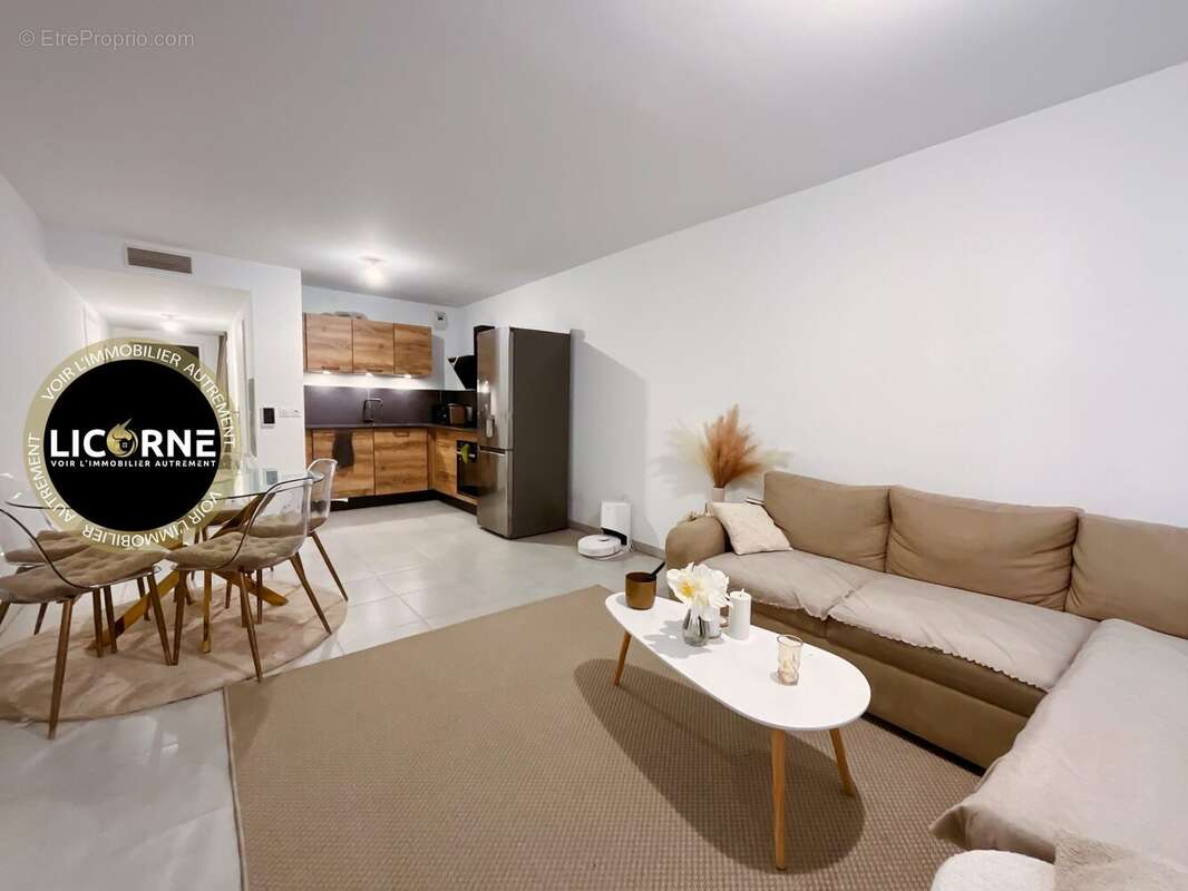 Appartement à MARSEILLE-2E