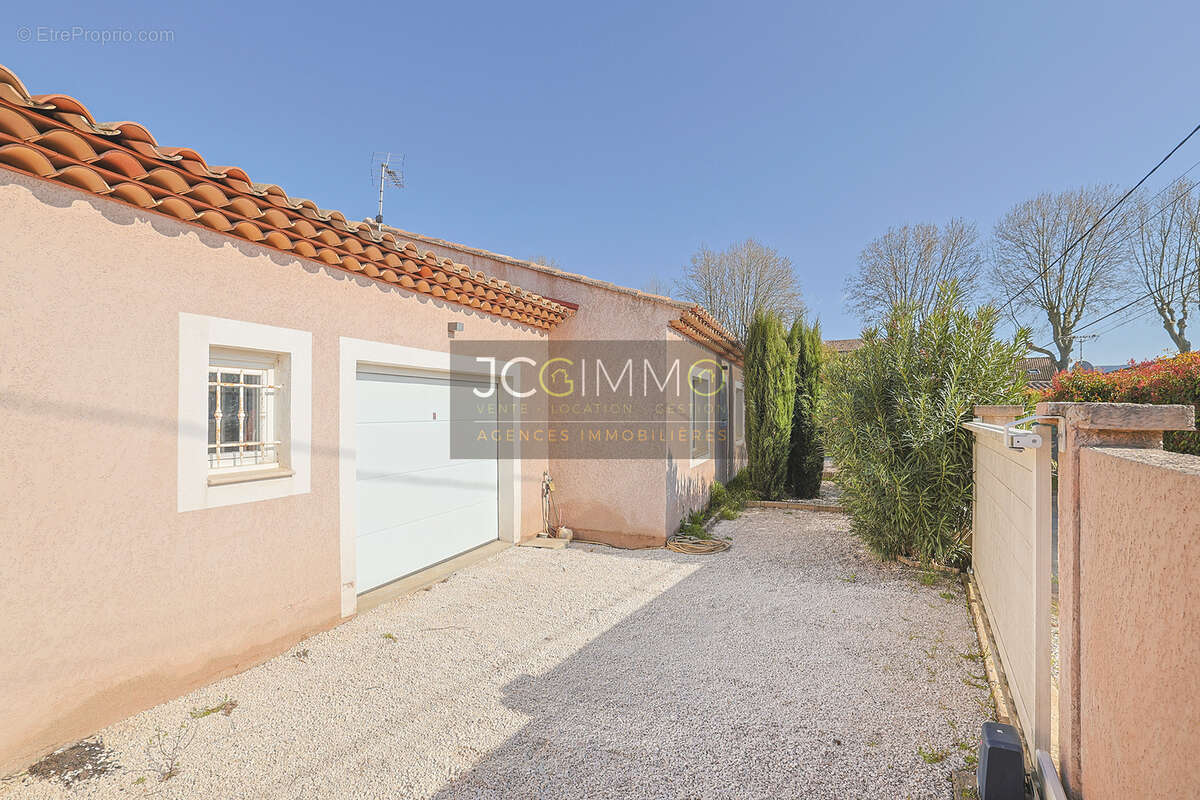 Maison à PIGNANS