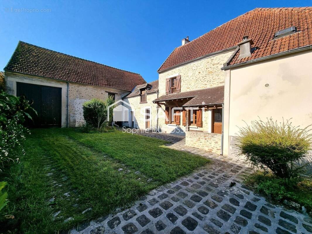 Photo 1 - Maison à BLANDY