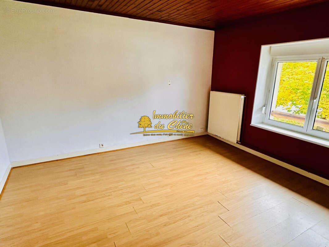 Maison à FOUGEROLLES