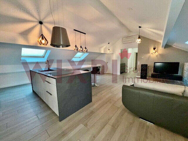 Appartement à SAINT-NAZAIRE-LES-EYMES