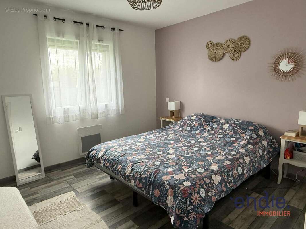 Maison à DOMPIERRE-SUR-BESBRE