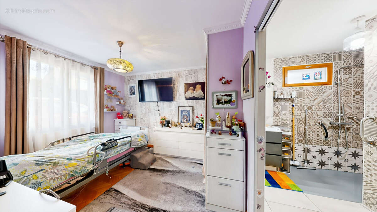 Maison à COURDIMANCHE