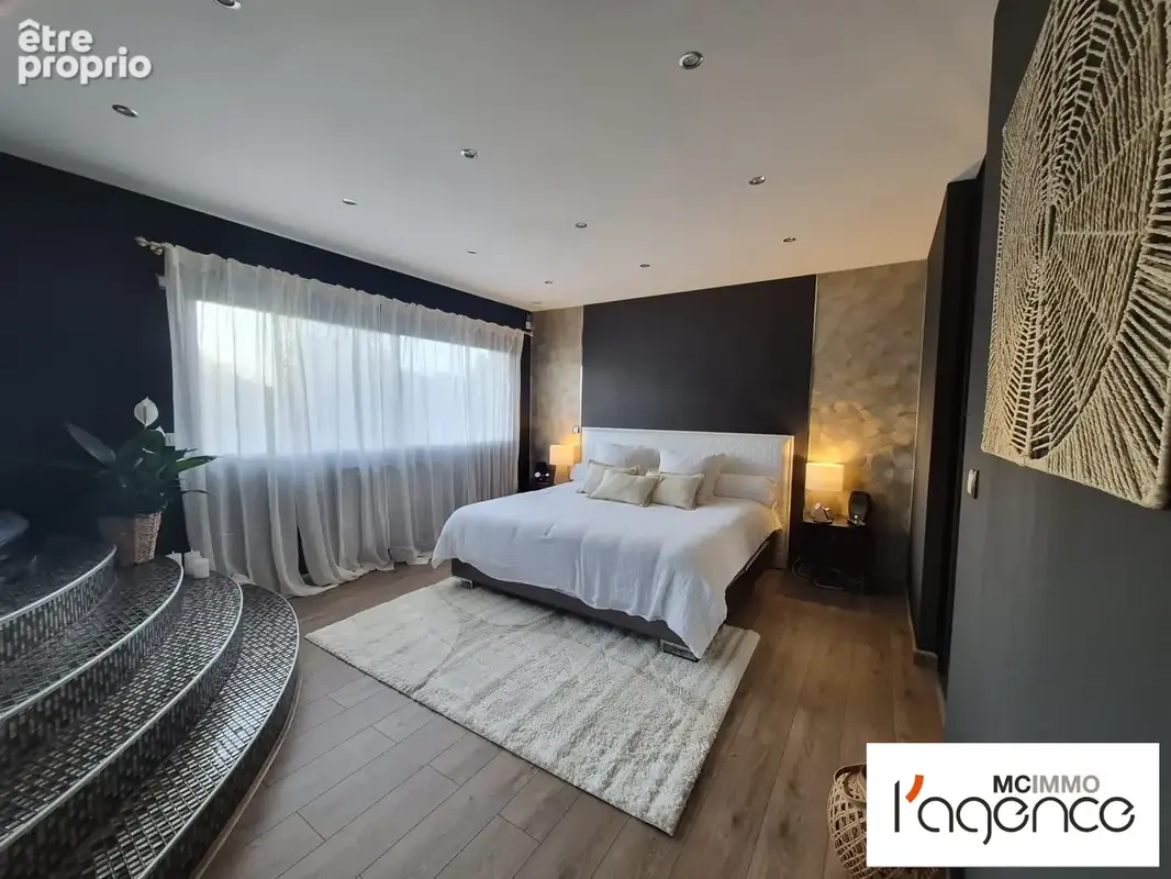 Maison 6 pièces 215 m² à vendre à Fontaine-La-Mallet (76290) - photo 8