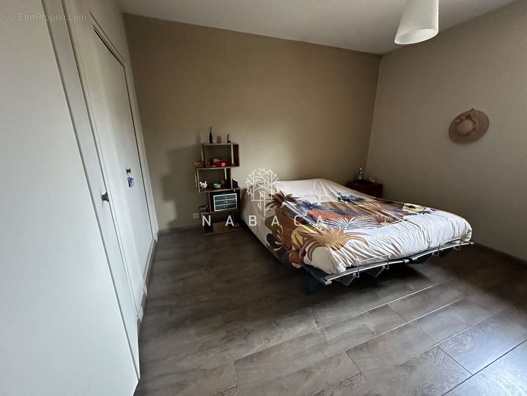 Maison à SAINT-VALLIER-DE-THIEY