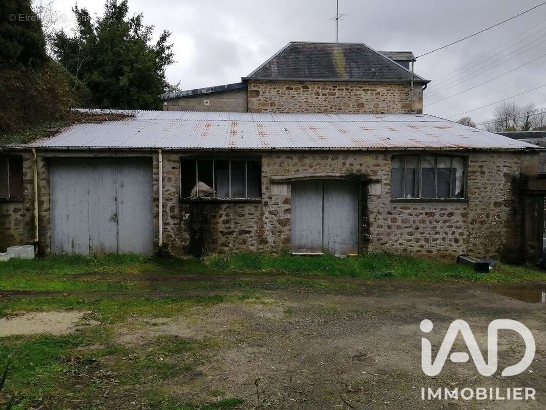 Photo 2 - Parking à VIRE