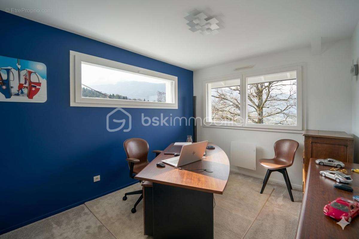 Maison à SAINT-JORIOZ