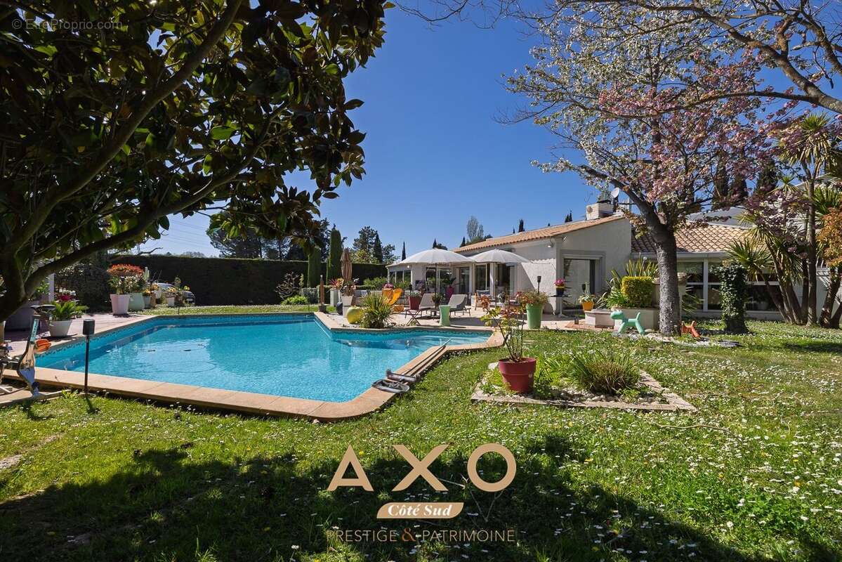 Bouc bel air - maison - plain pied - 245m² - t5 - piscine chauffee - pool house - terrain 2000m² - 1 145 000 - photo 24
