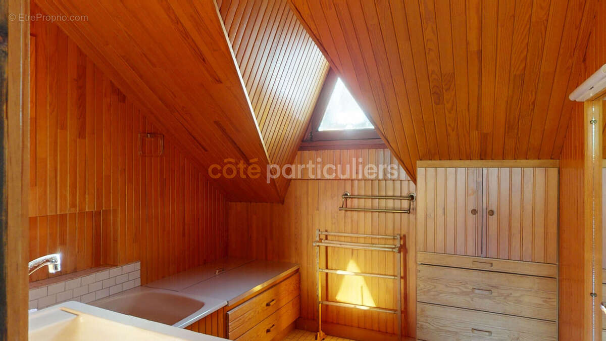 Maison à SAINT-PAIR-SUR-MER