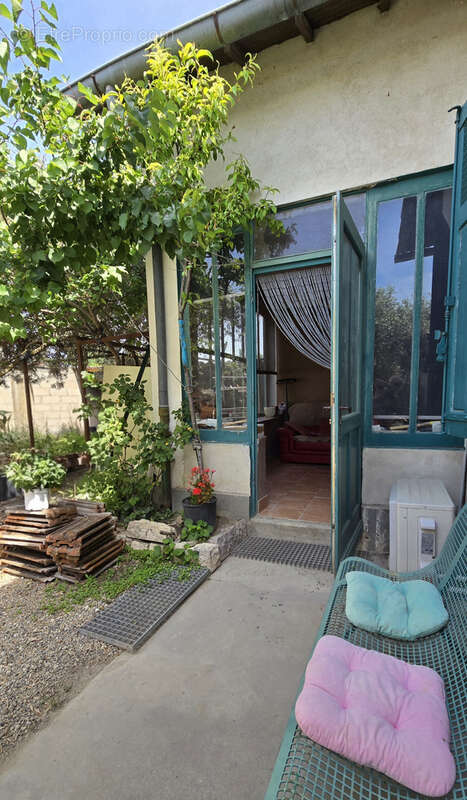 Maison à MORIERES-LES-AVIGNON
