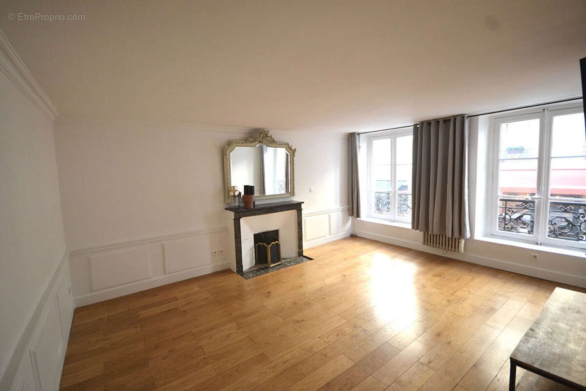 Appartement à PARIS-9E