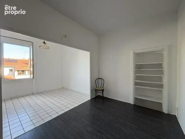 Photo Appartement à Saint-Genest-Lerpt au prix de 99 000€