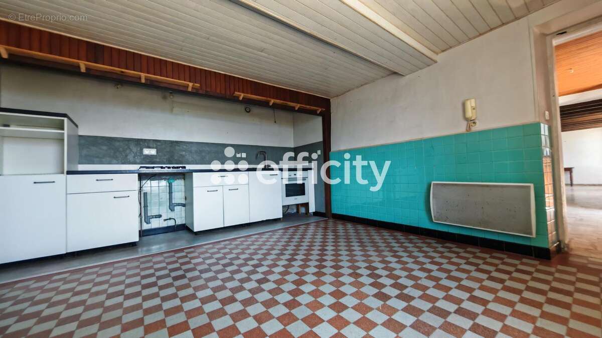 Maison 150 m² à Moirans  - photo 15