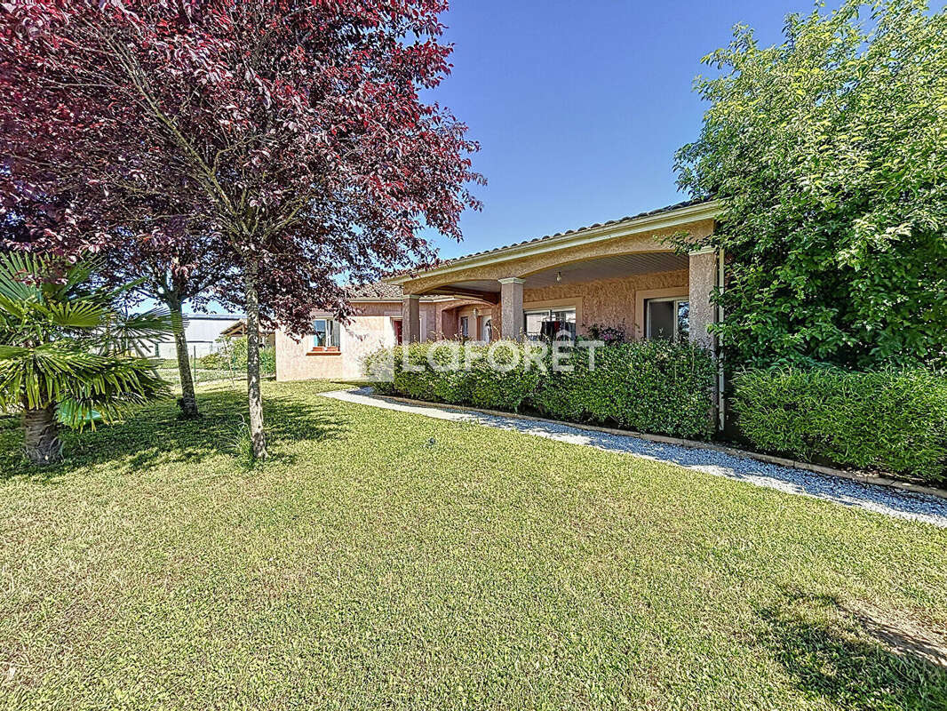 Maison à VILLEBRUMIER