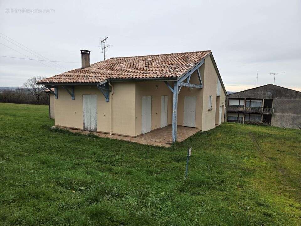 Maison à LE MAS-D'AGENAIS