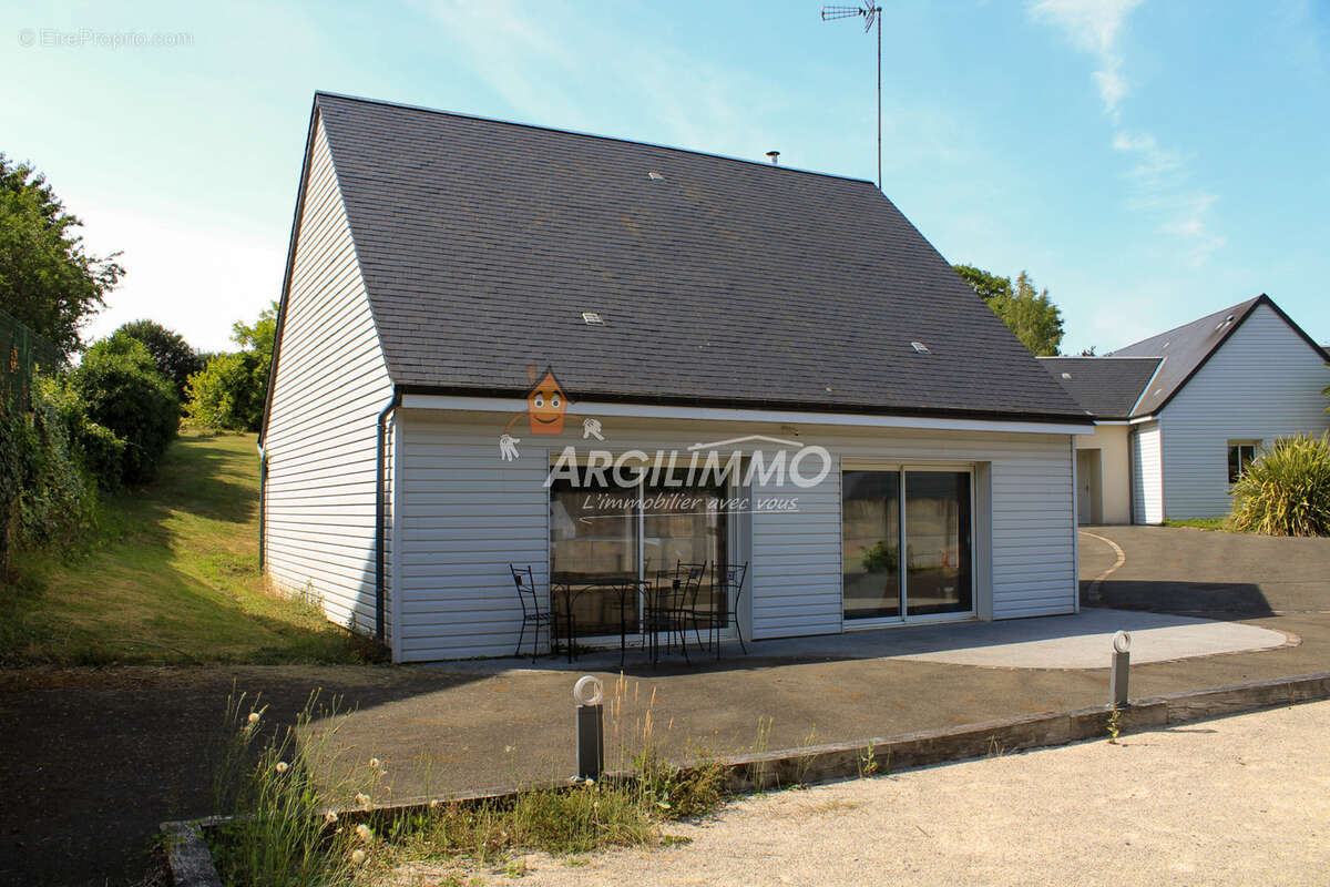 Maison à SAINT-CALAIS