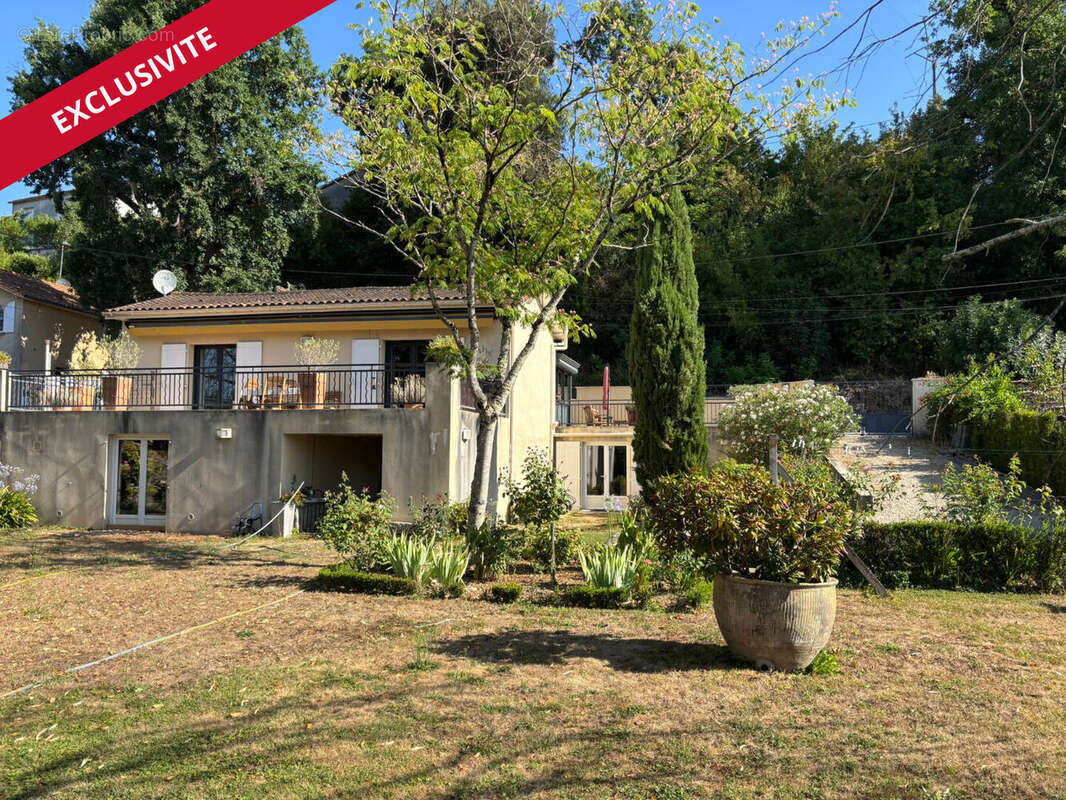 Maison 84m² à ruffec - photo 2