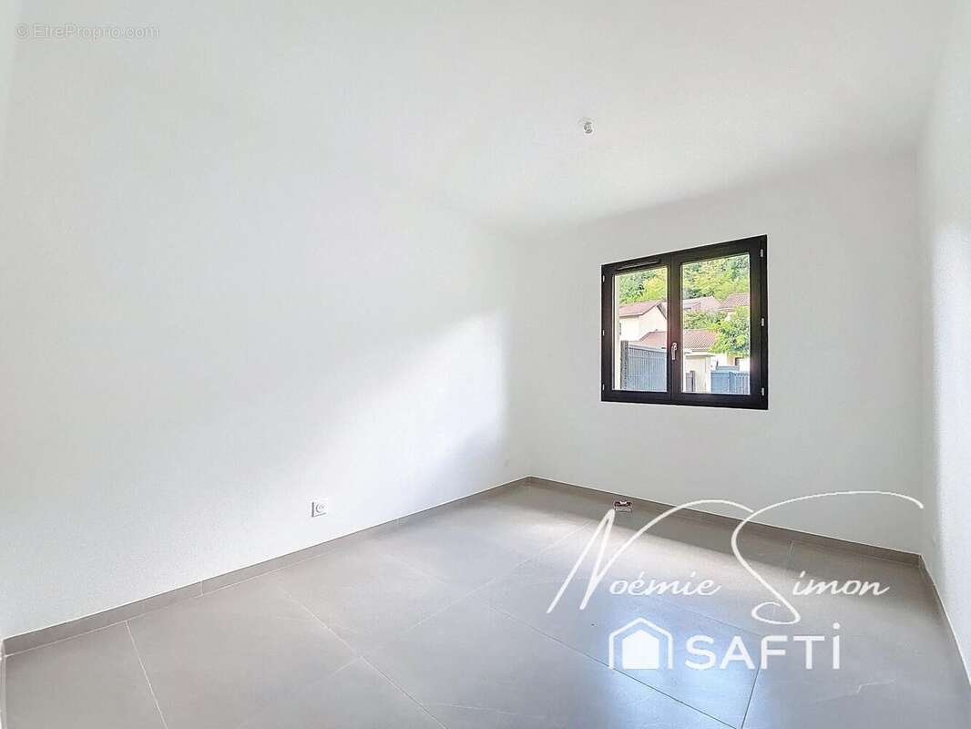 Photo 4 - Maison à CHATTE