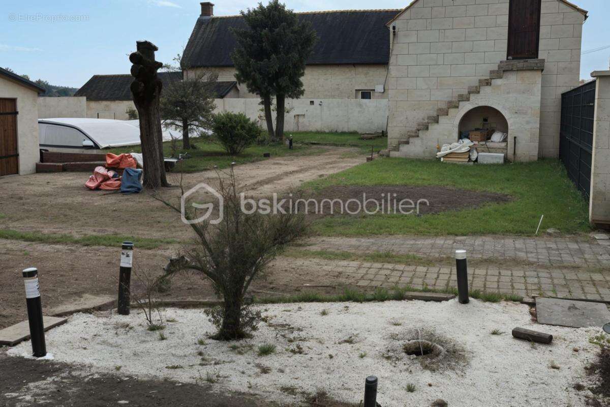Maison à CHOUZE-SUR-LOIRE
