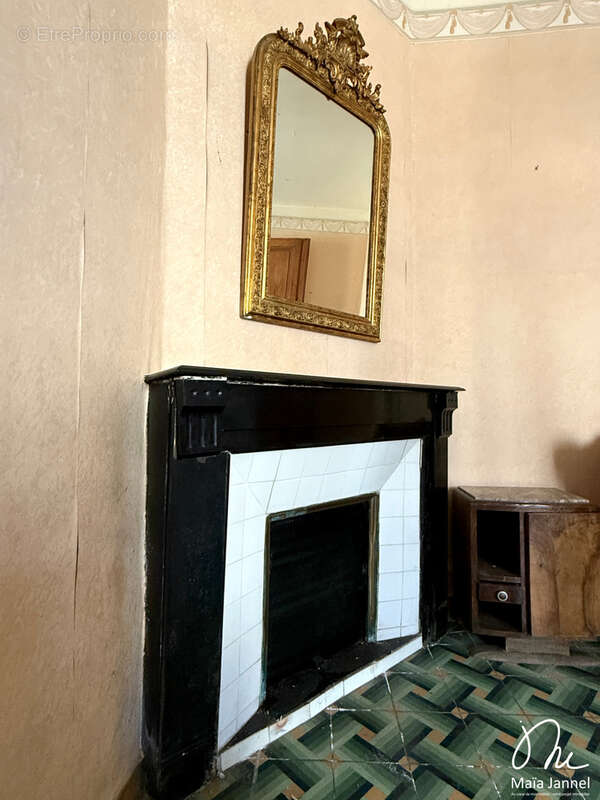 Maison à MONTAGNAC