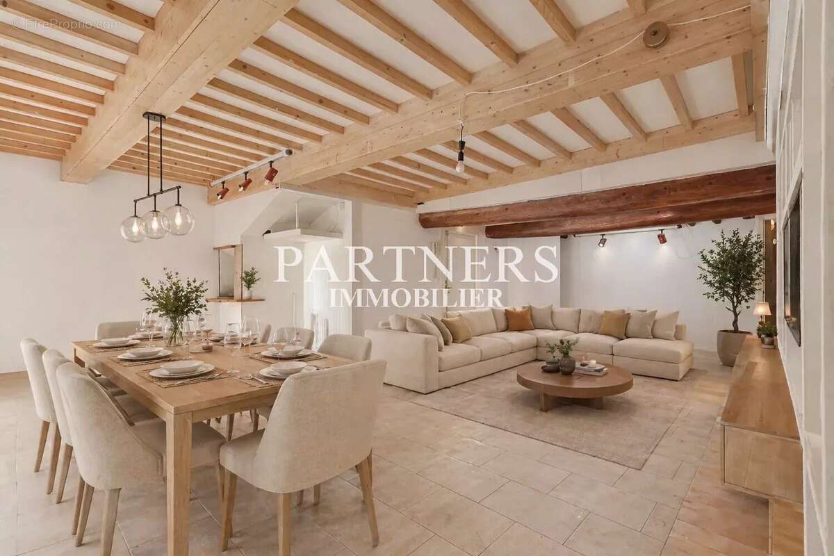 Appartement à AIX-EN-PROVENCE