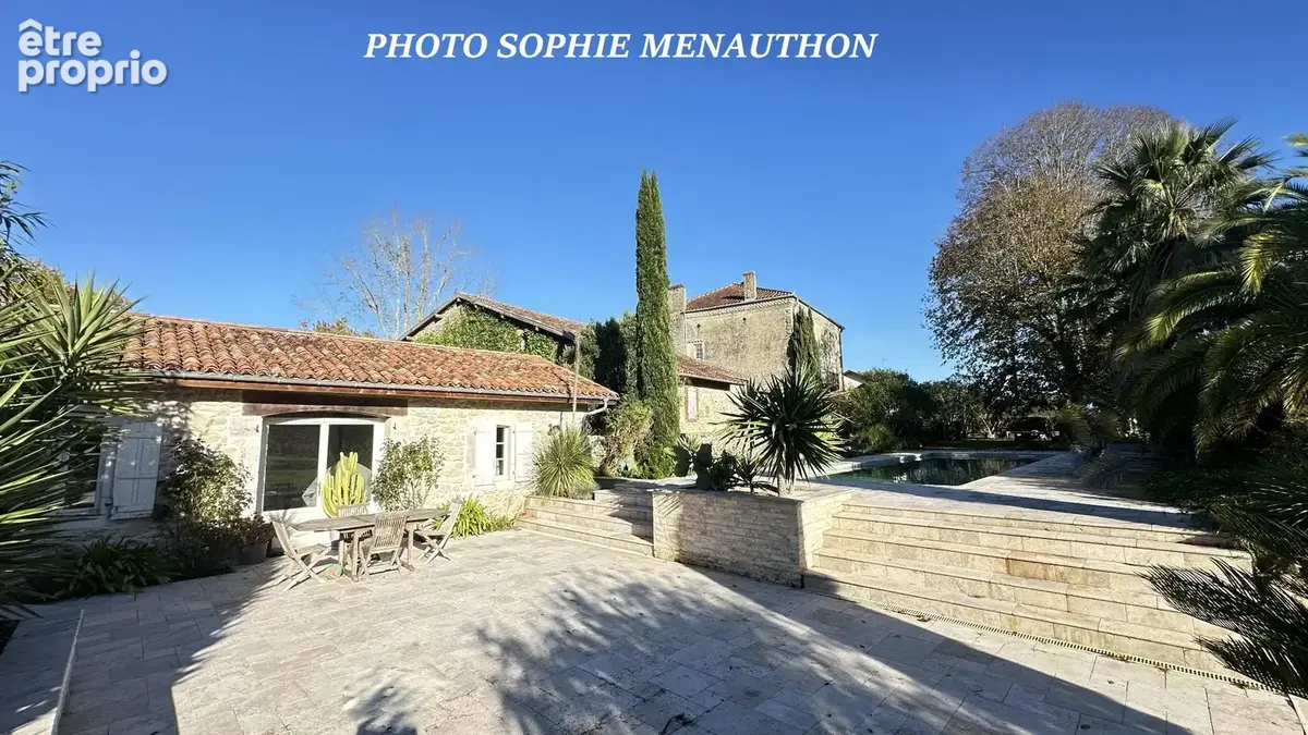Maison de maitre de type t8 de 375 m2 dont une maison d'invite + 3 dependances - photo 37