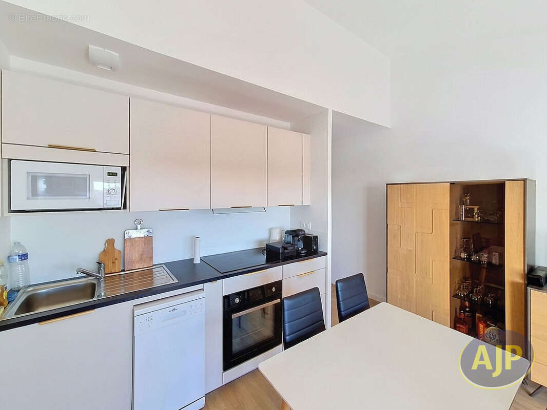 Appartement Montaigu Vendee 2 pièce(s) 41.5 m2 - photo 3