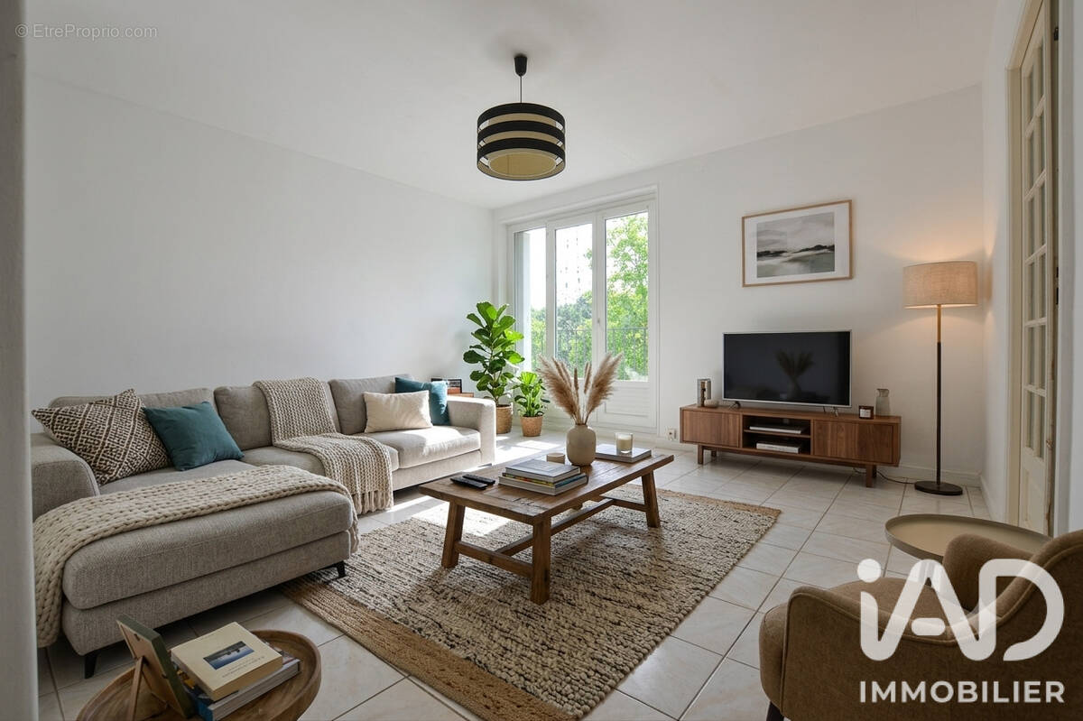 Photo 1 - Appartement à CARRIERES-SOUS-POISSY