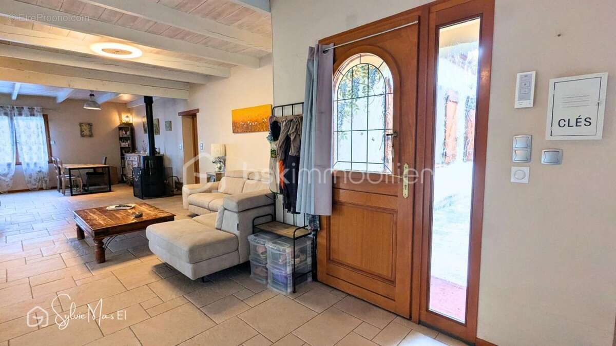Maison à MONTAYRAL