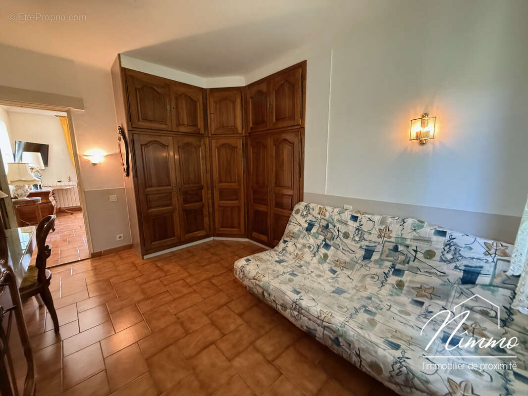 Nimes caremeau maison p4 de 110m2 avec terrasse et garage en exclusivite - photo 9