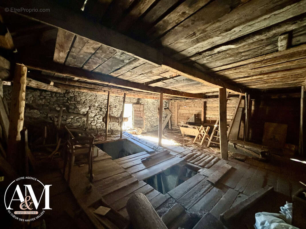 Maison de village à rénover - photo 8