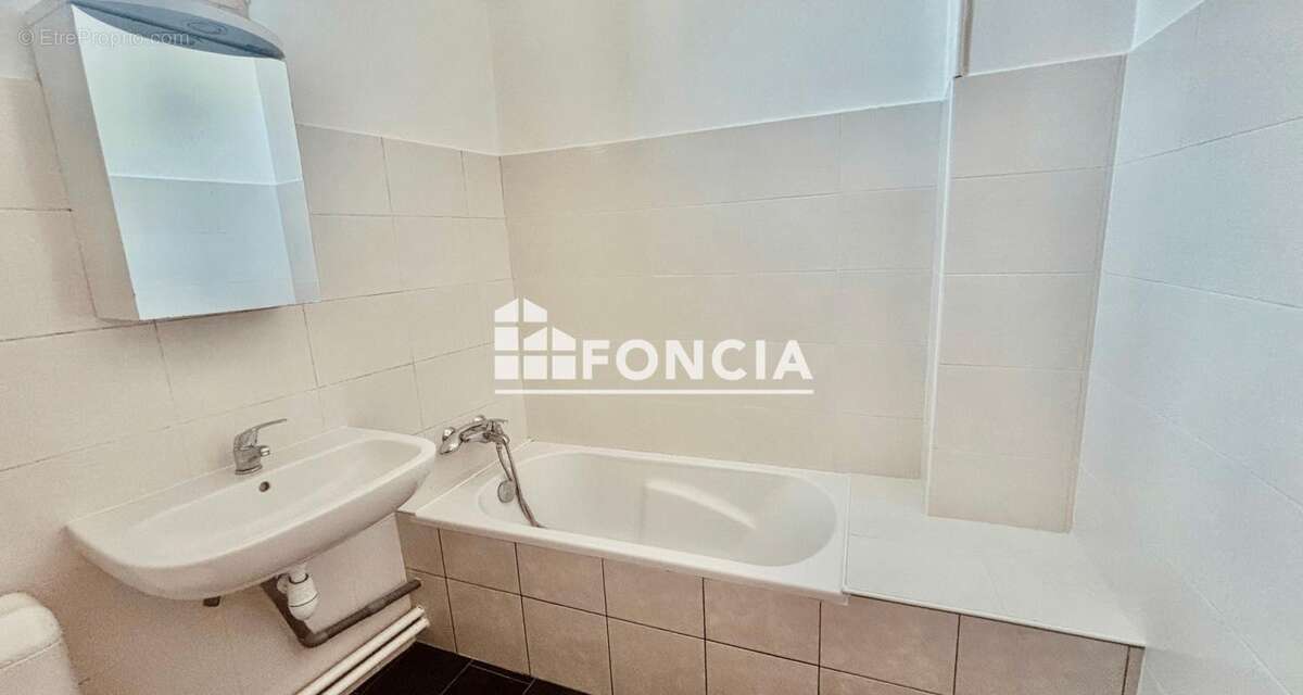 Appartement à AIX-LES-BAINS