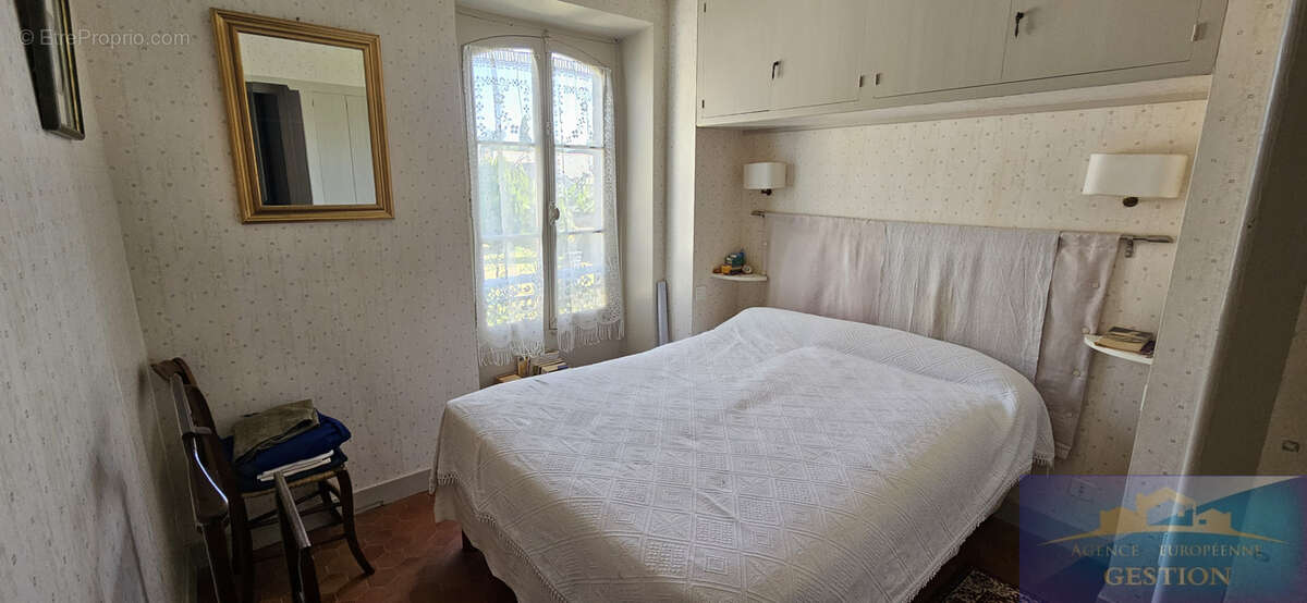 Maison à ESPOEY