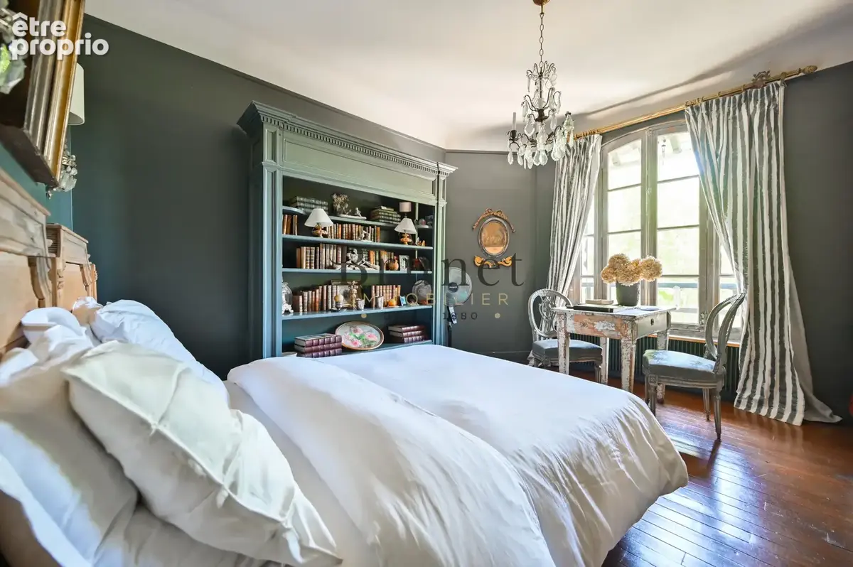 Propriete d'exception - la varenne saint hilaire - photo 8