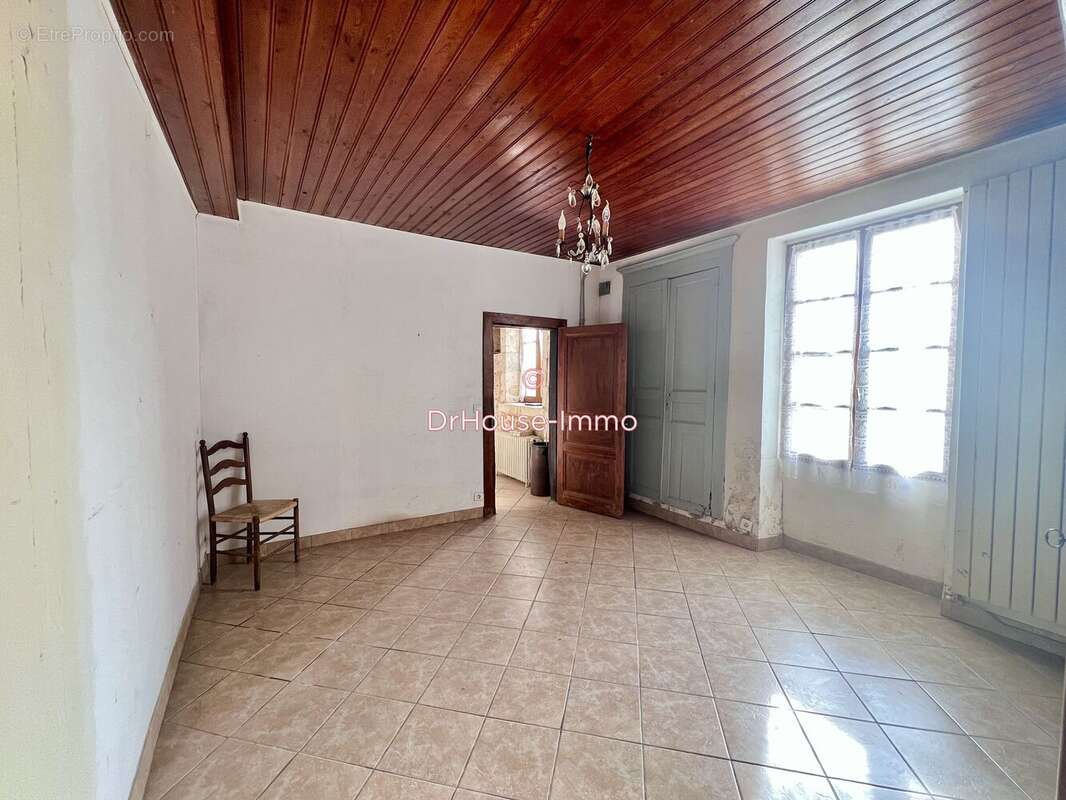 Maison 139 m² à Riberac  - photo 21