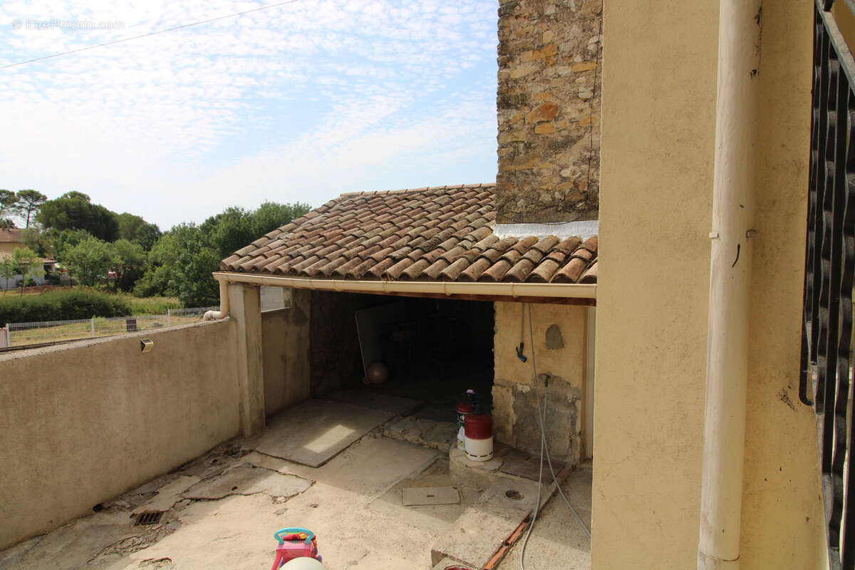 Maison à ROUSSON