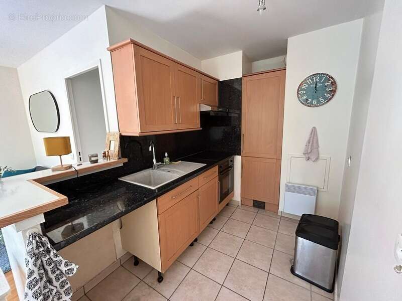 Appartement à LA GARENNE-COLOMBES