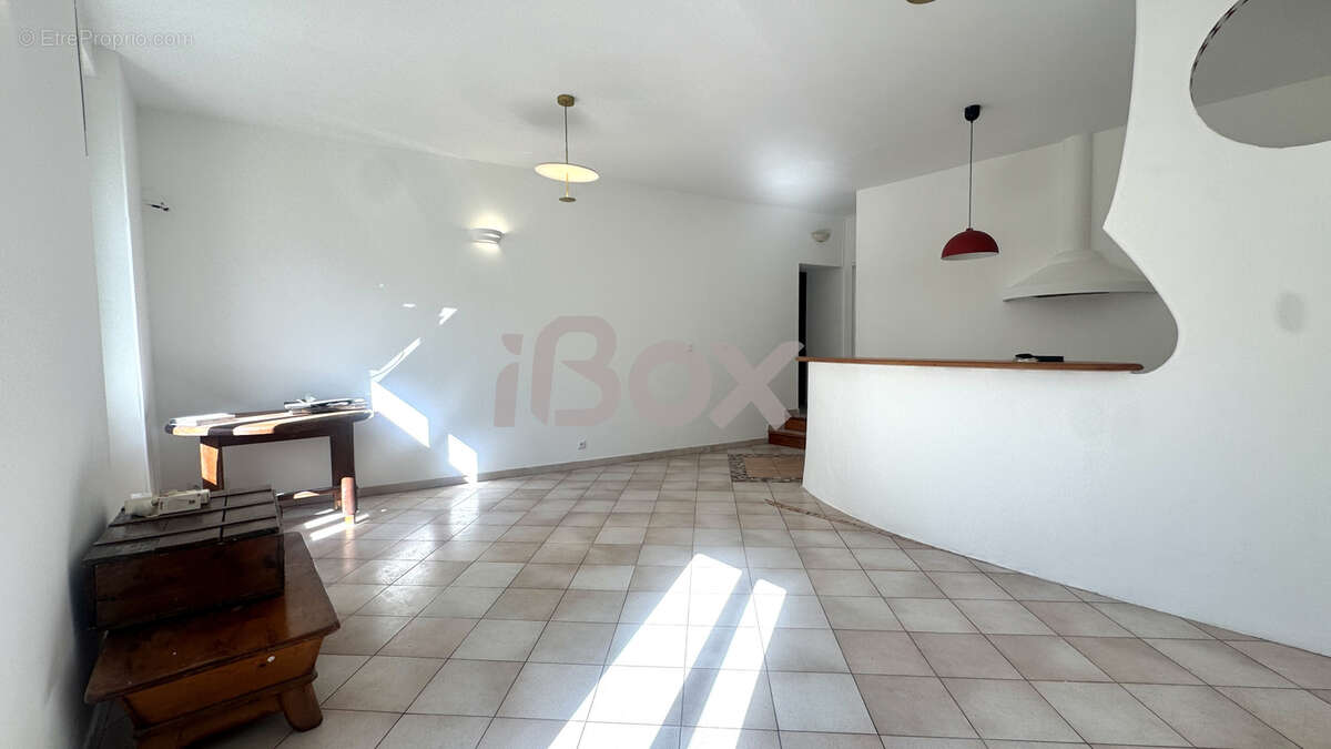 Appartement à LA VALETTE-DU-VAR