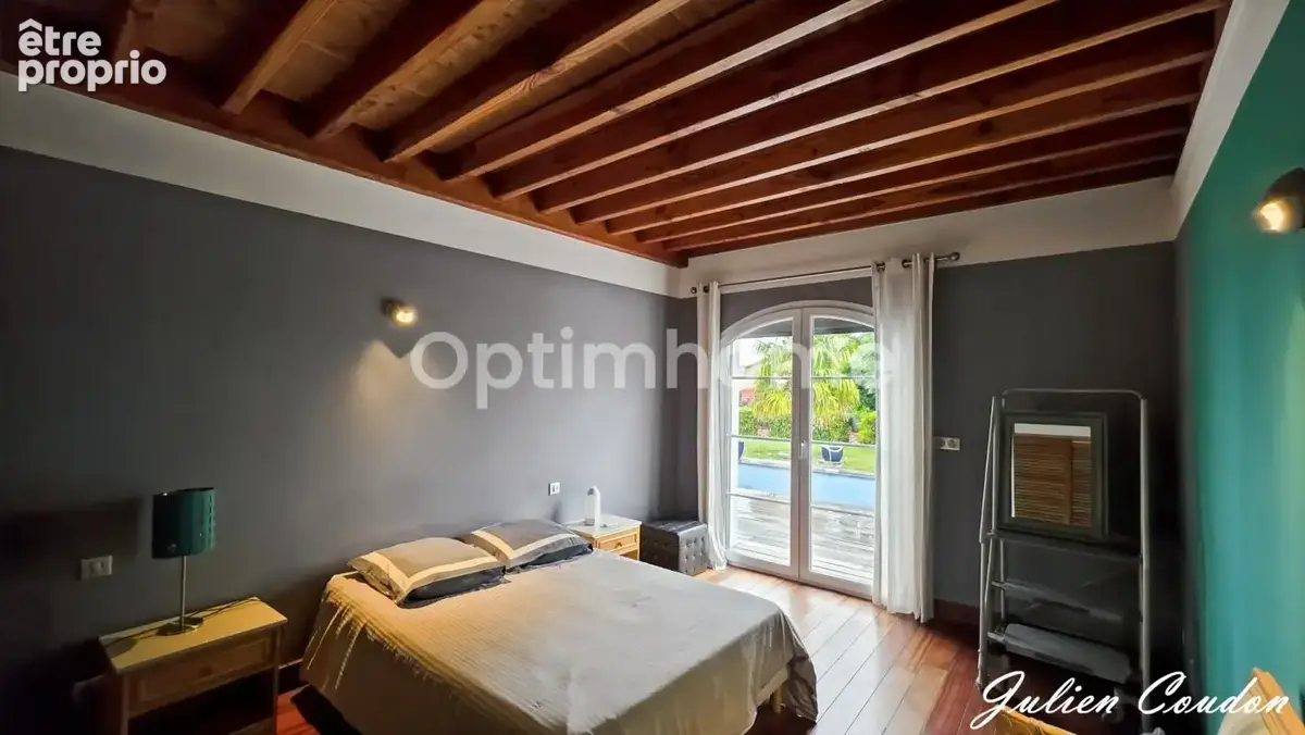 Villa d'architecte d'exception – 265 m² – piscine – vue panoramique – chanteranne - photo 7