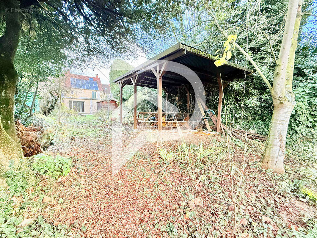 Maison à MONTATAIRE