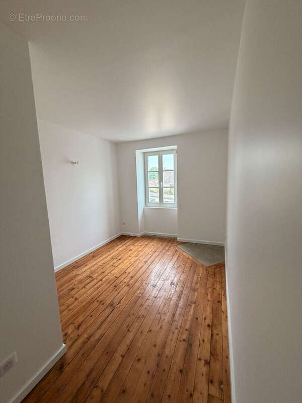 Appartement à ORRY-LA-VILLE