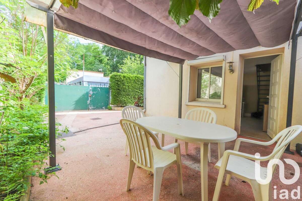 Photo 2 - Maison à MITRY-MORY