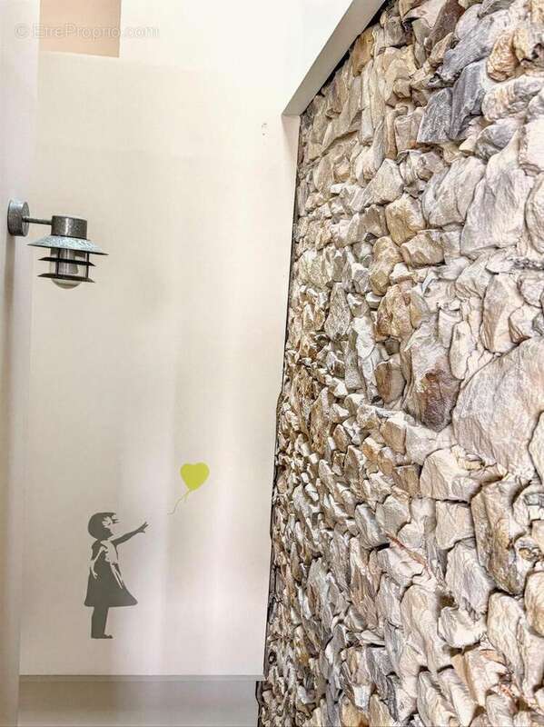   - Appartement à AUBENAS