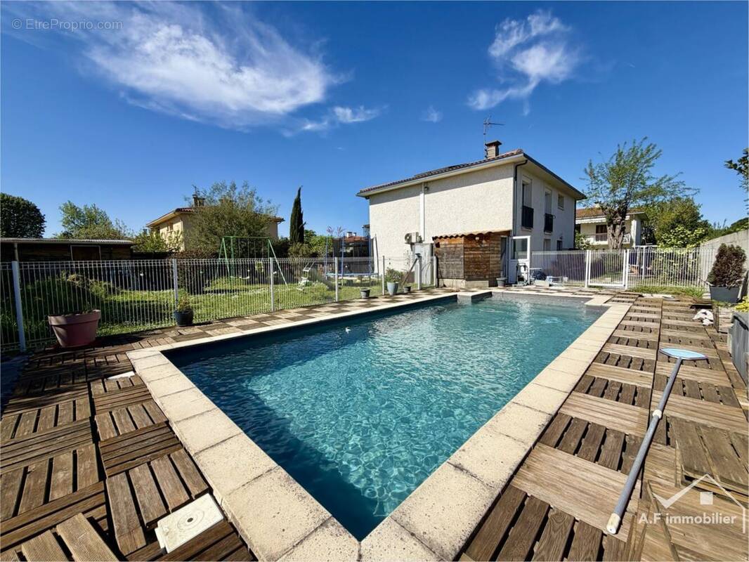 Maison à VILLENEUVE-TOLOSANE