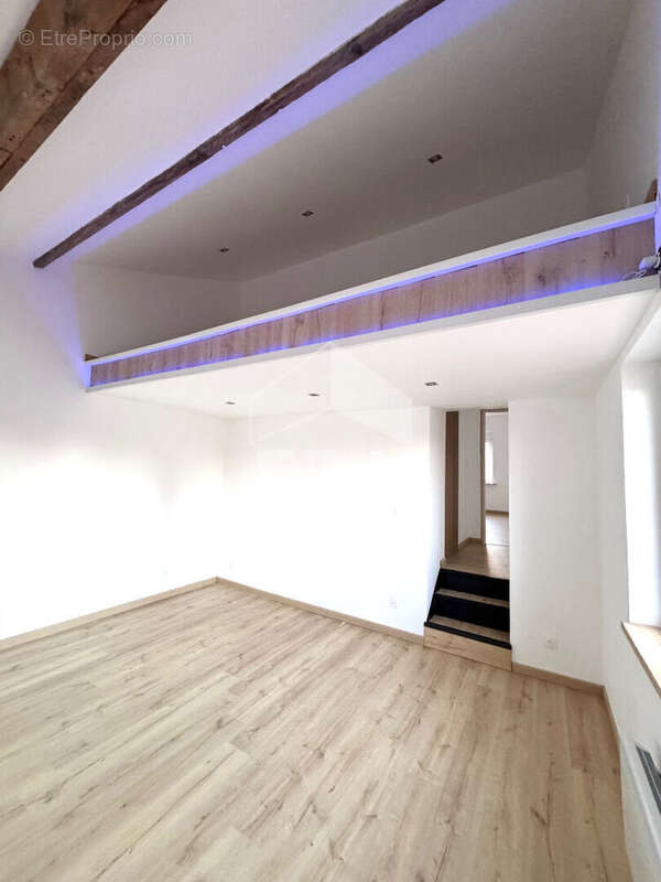 Maison à PONT-A-VENDIN